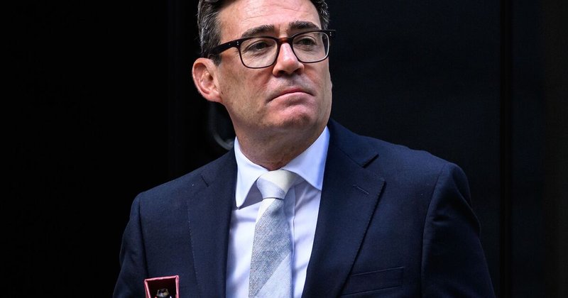Xi pede a Burnham proteção a investidores chineses no Reino Unido